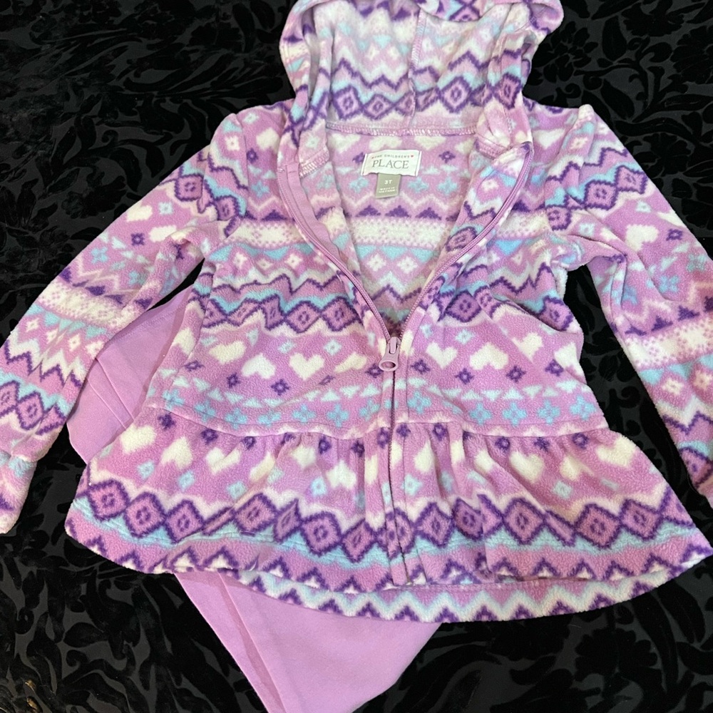 ADORABLE PURPLE AZTEC FLEECE HOODIE & LEGGINGS 💜💜💜